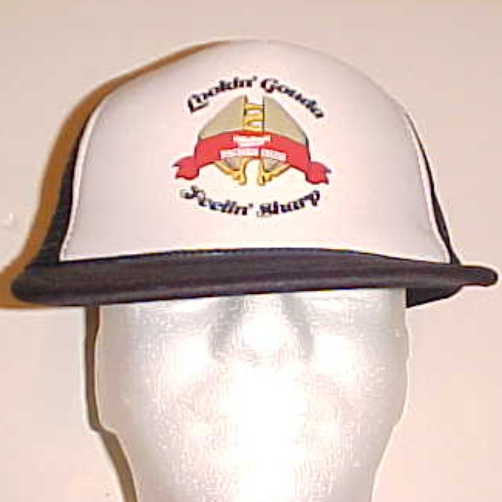 Lookin' Gouda Murray's Wisconsin Cheese Cap